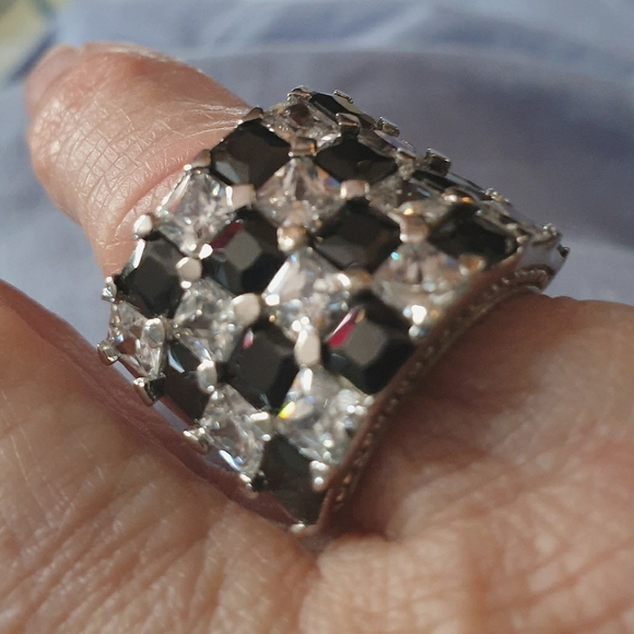 Statement Cocktail Ring. Checkerboard Black and Clear Stones. Apx. Size 5.5 - Picture 5 of 13